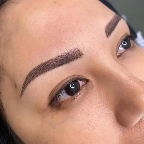 Microblading @mdbrowsau ✨🦋 Book your appointment today at Melbourne Designer Brows💗💕
________________________________ - Melbourne Designer Brows